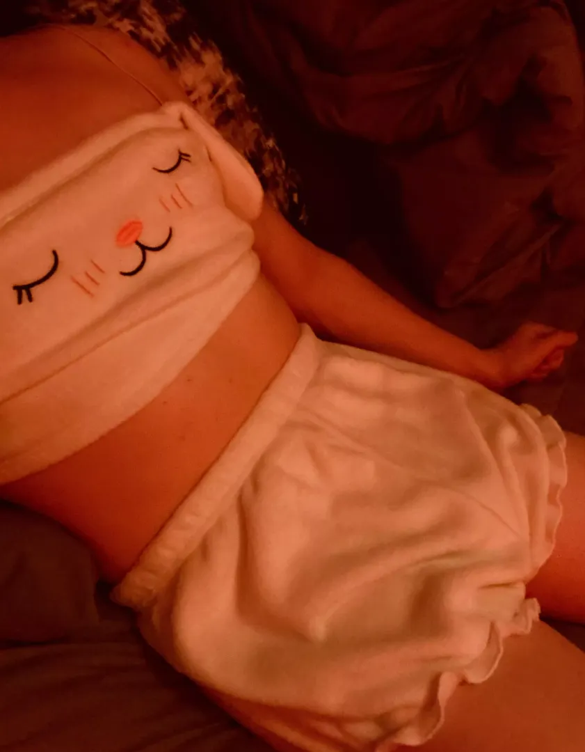 Wanna cuddle?? 🥰
