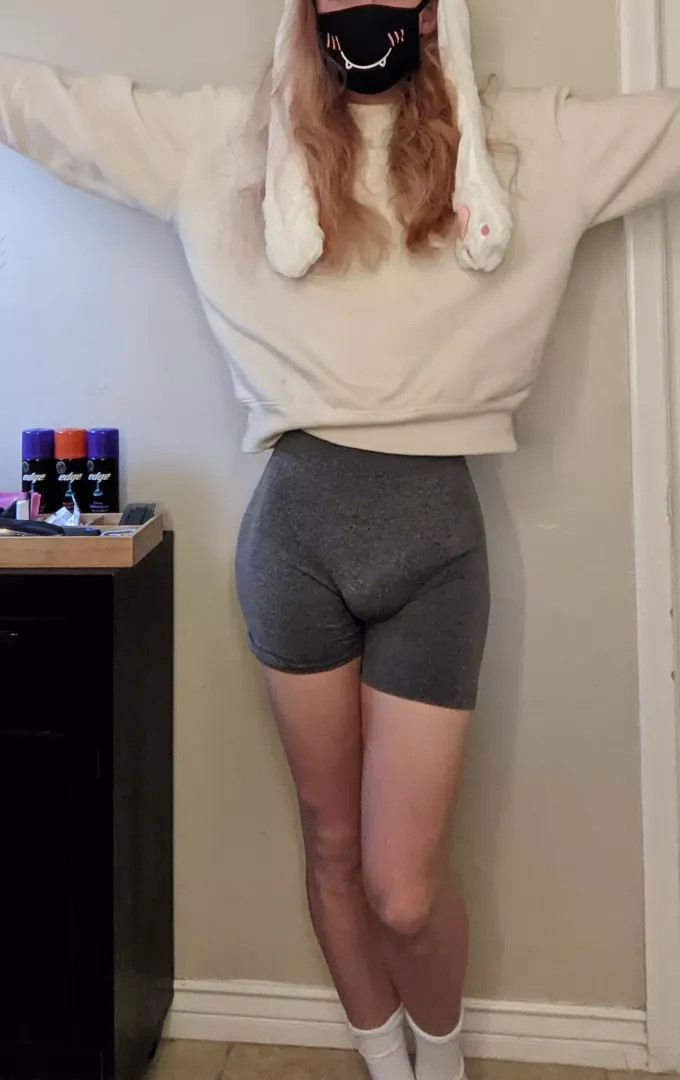 Wanna Do Some Yoga? 😋