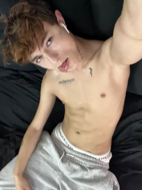 Wanna go wild with me? 😜