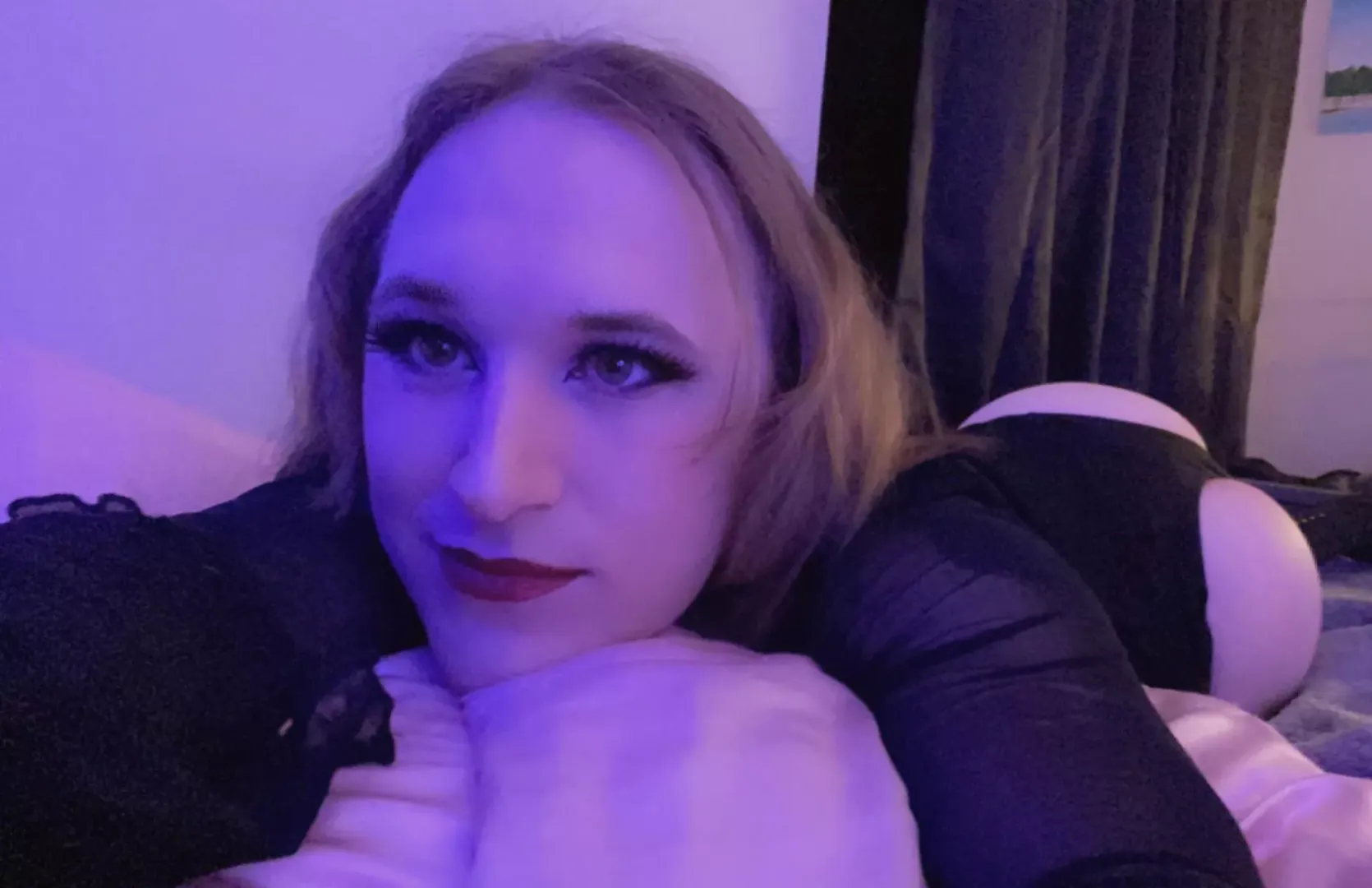Wanna grab my ass and snuggle?