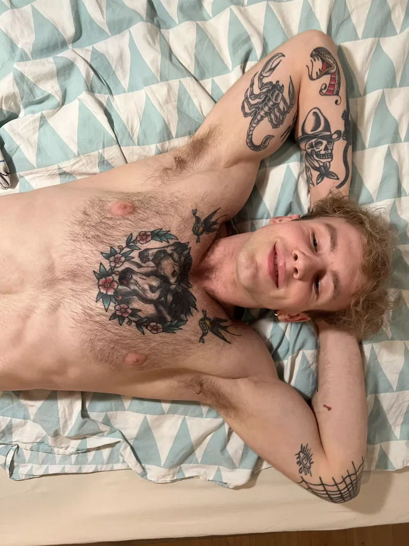 Wanna lay with me?
