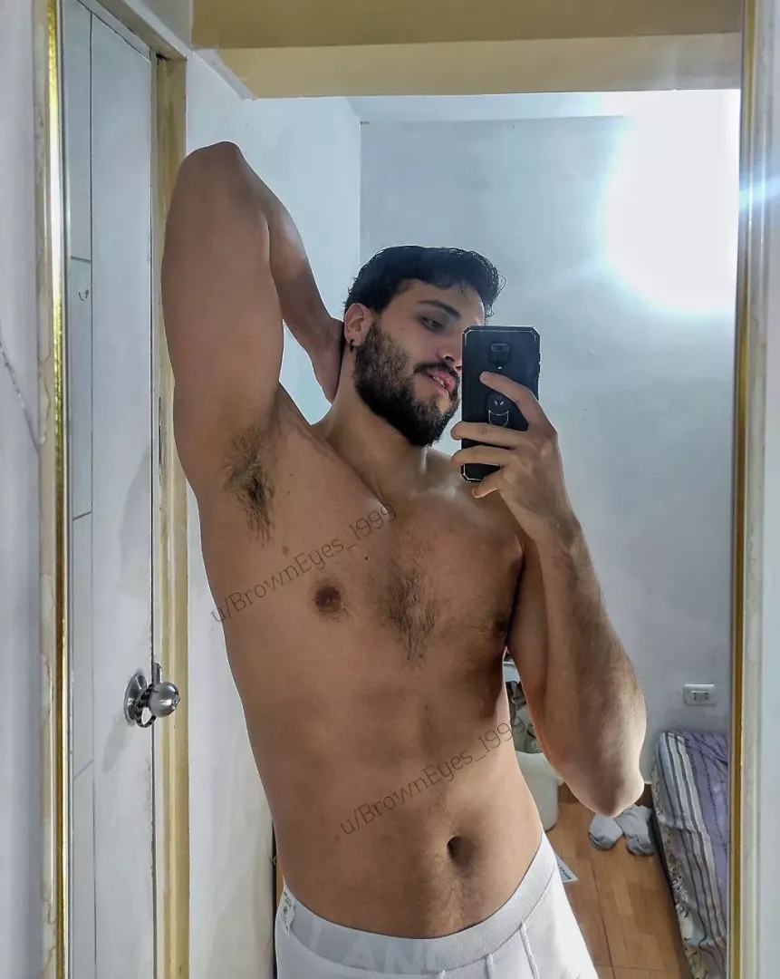 Wanna lick and sniff?