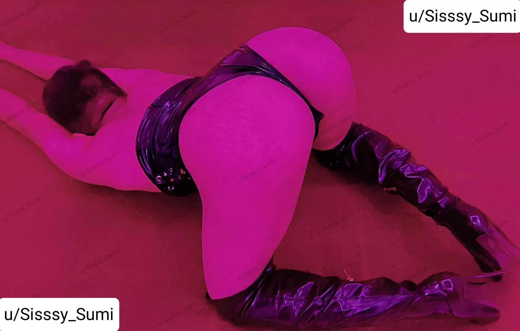 Wanna make me scream and then cream me? 🍑🍆💦 
