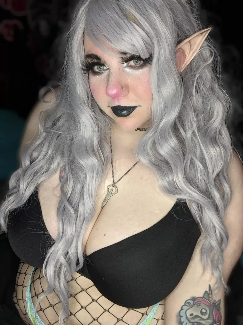 Wanna play with these huge tits?