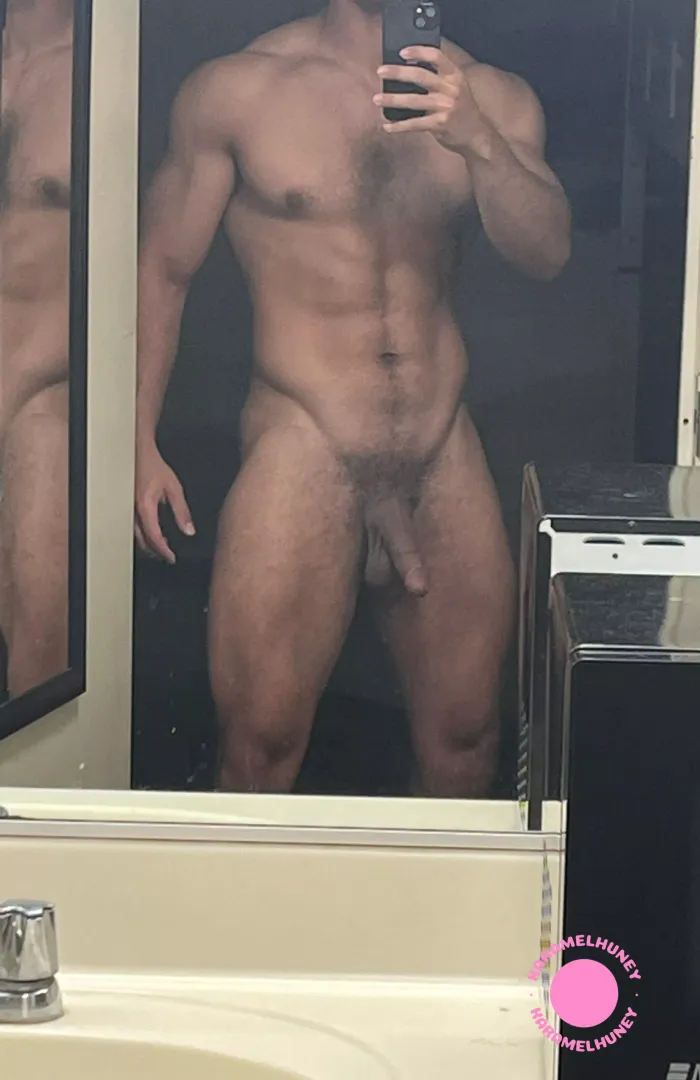wanna put your head between my thighs