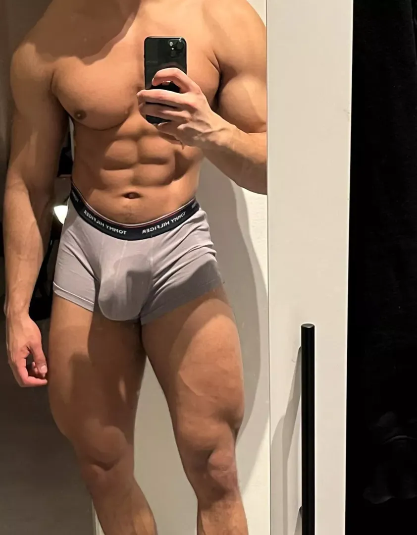 Wanna rub your head against my bulge? 😈