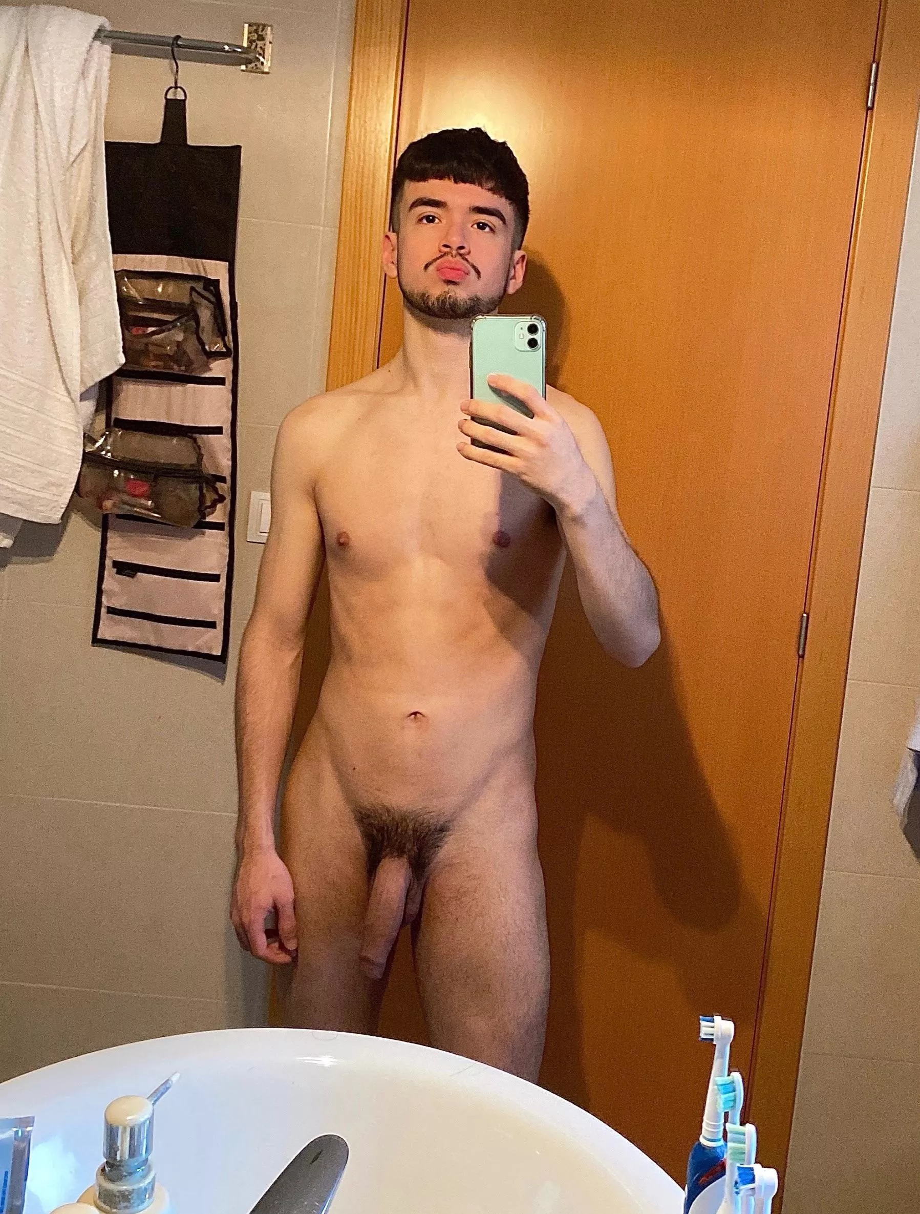 Wanna see it hard? 👀😈