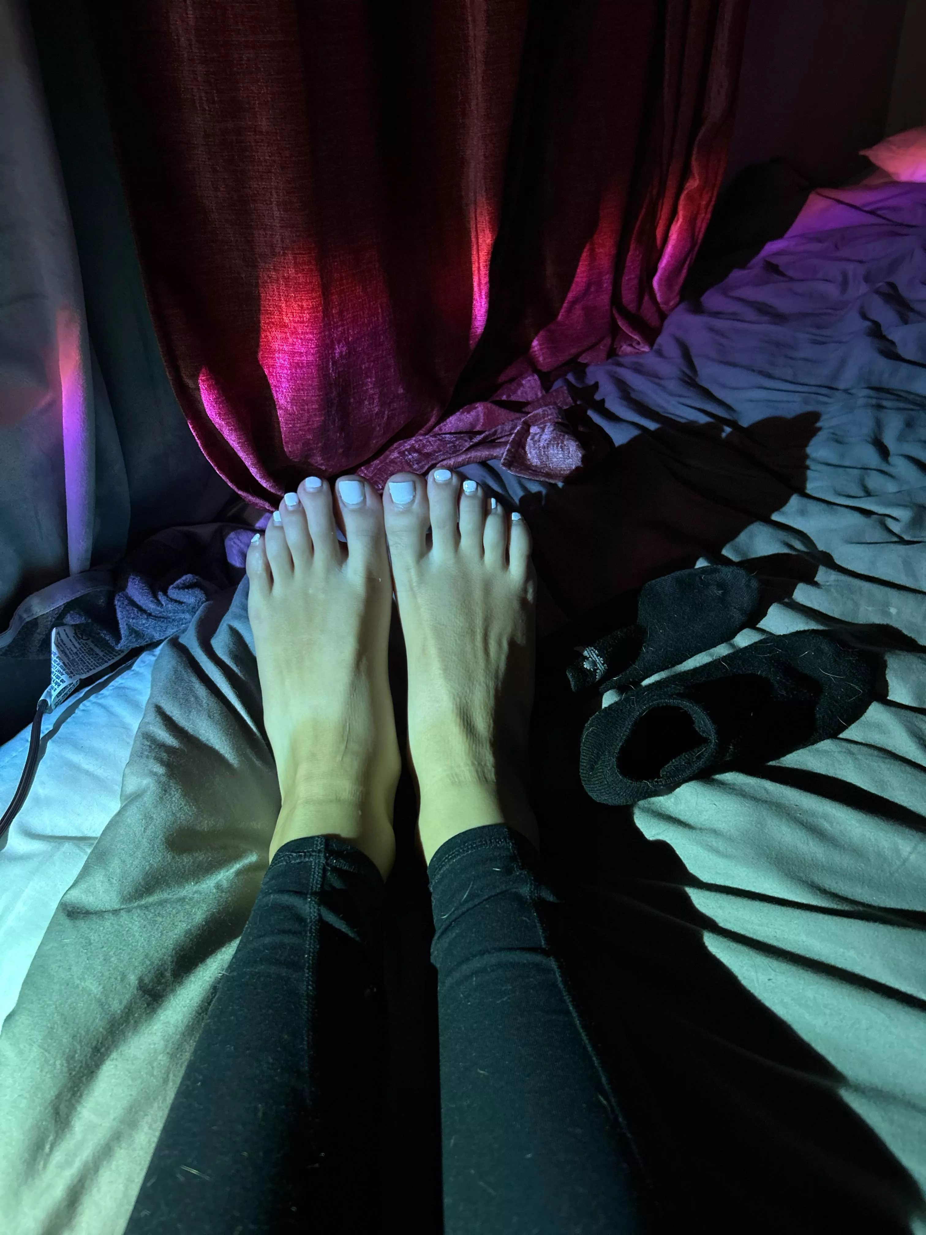 wanna suck my toes