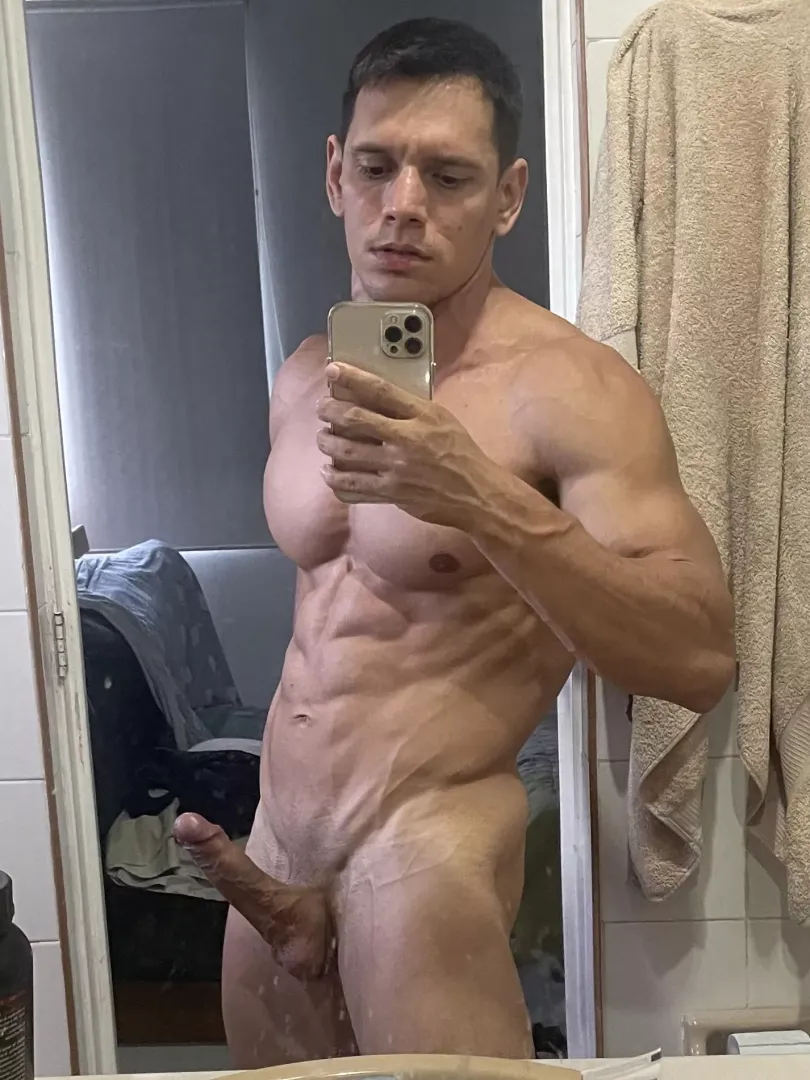 Wanna suck this veiny cock? (30)