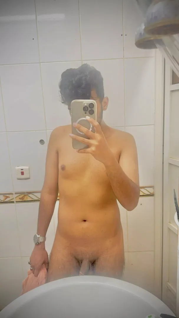 Wanna take a bath with me? 