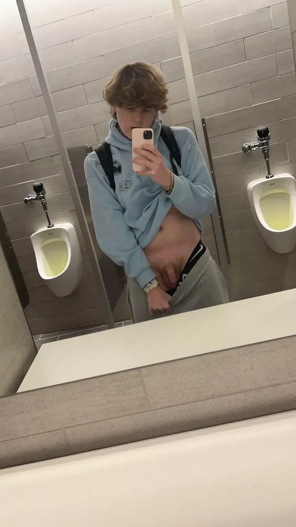 wanna watch me pee?