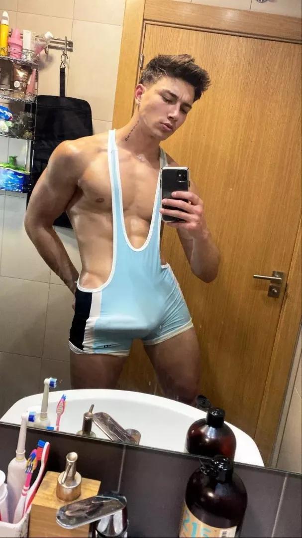 Wanna wrestle?