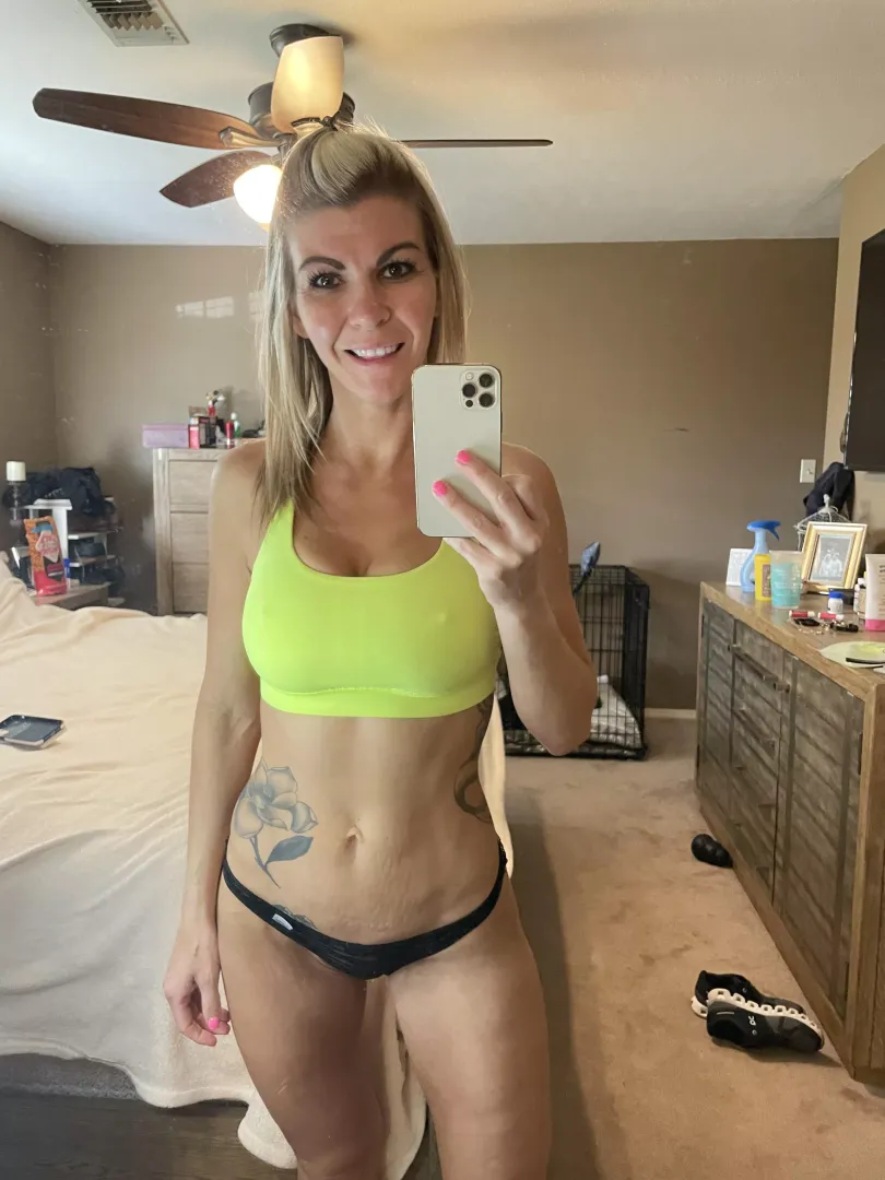 Want to do dirty things to my average mombod? Just need a good imagination!