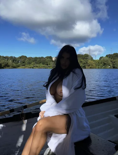 Want to hop onto my boat?