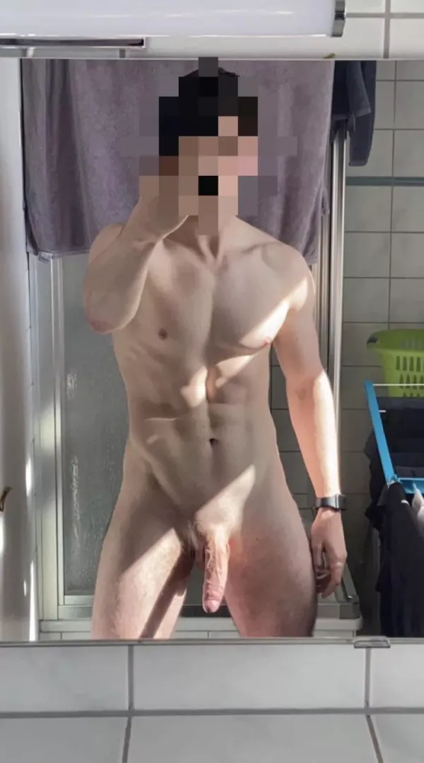 Watch me cum