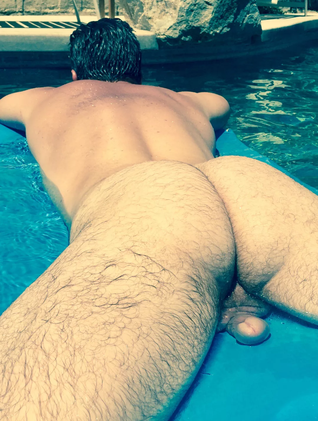 We found a little private time at the HOA pool to work on our tans. (And to toss a salad) OC