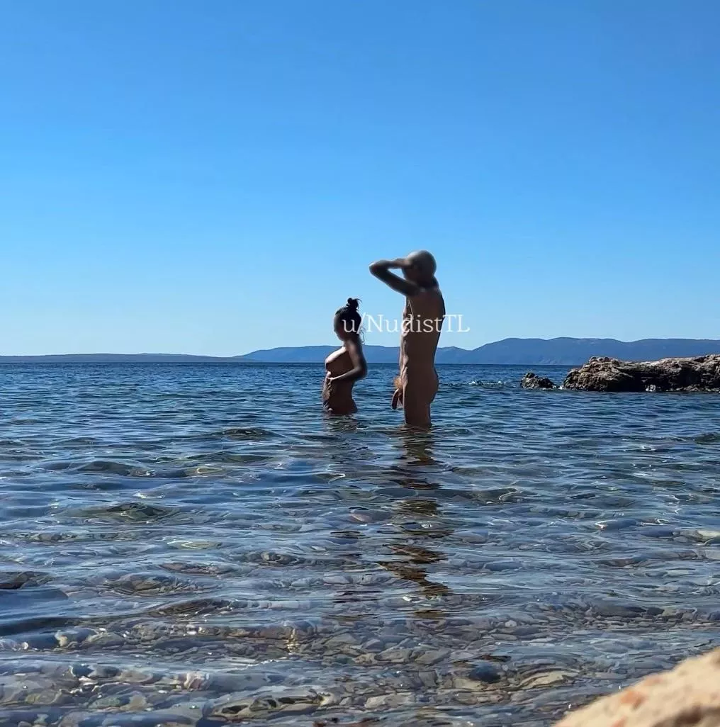 We had a good time at the beach. 