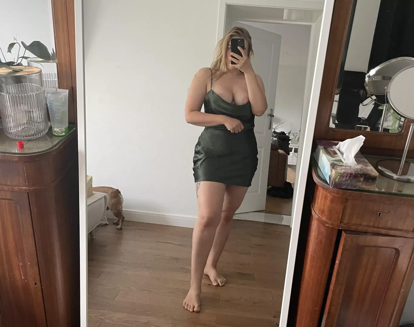 We should play a game. What about stripped poker? [f]