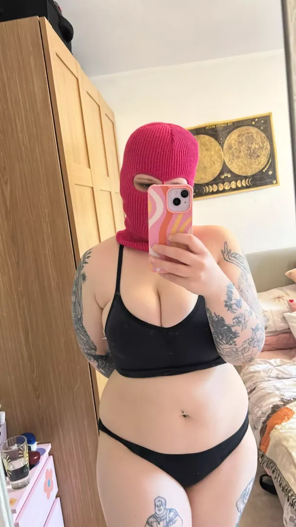 Wearing a sports bra but no working out is getting done