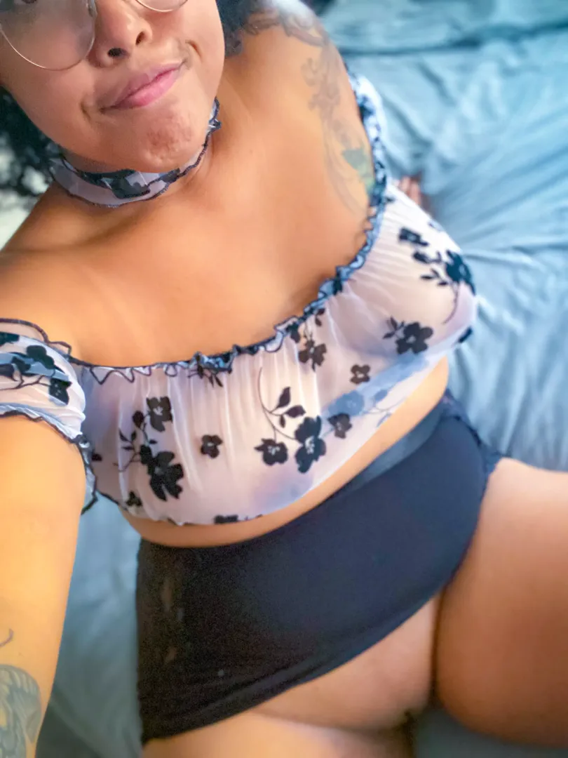 wearing my favorite skirt!