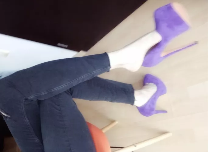 Wearing my purple heels today 💕 (oc)