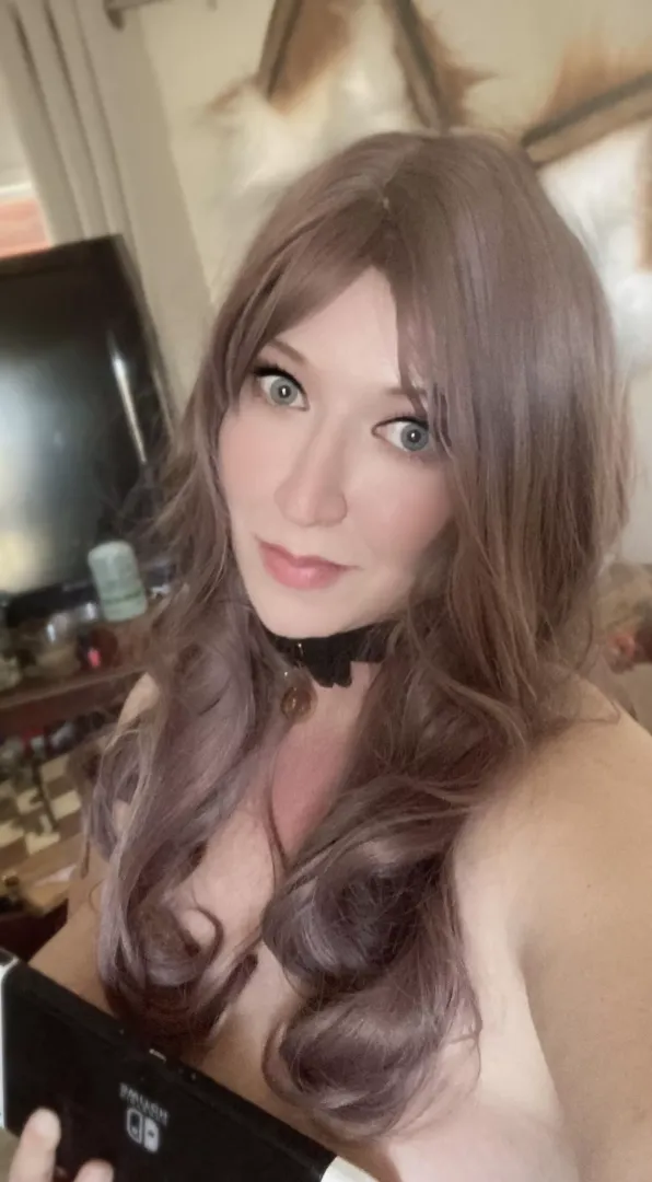 Welcome home, Master! Will you play with me?