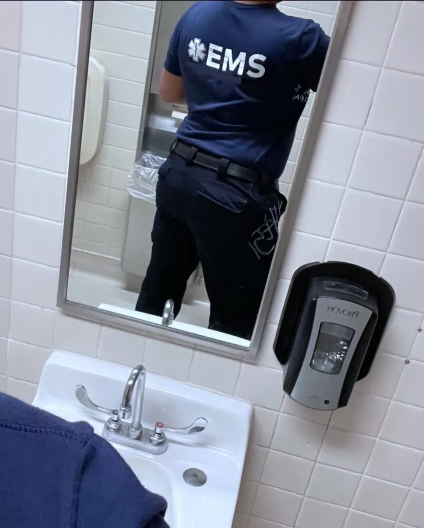 well, are you just gunna look or give it a secret grab?