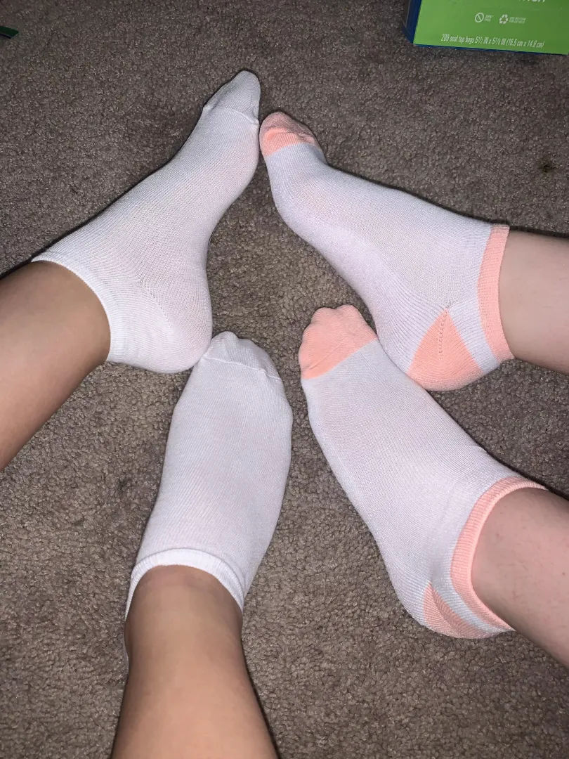 We’ll get these all dirty just for you ☺️ 4 day wear for $65 with free shipping and tracking[selling]
