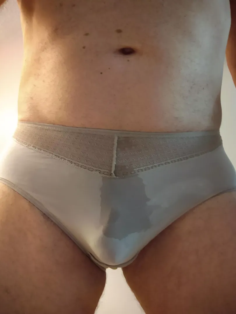 Wet in wife's panties