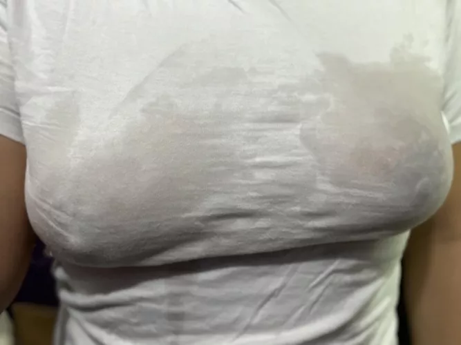 Wet tshirt
