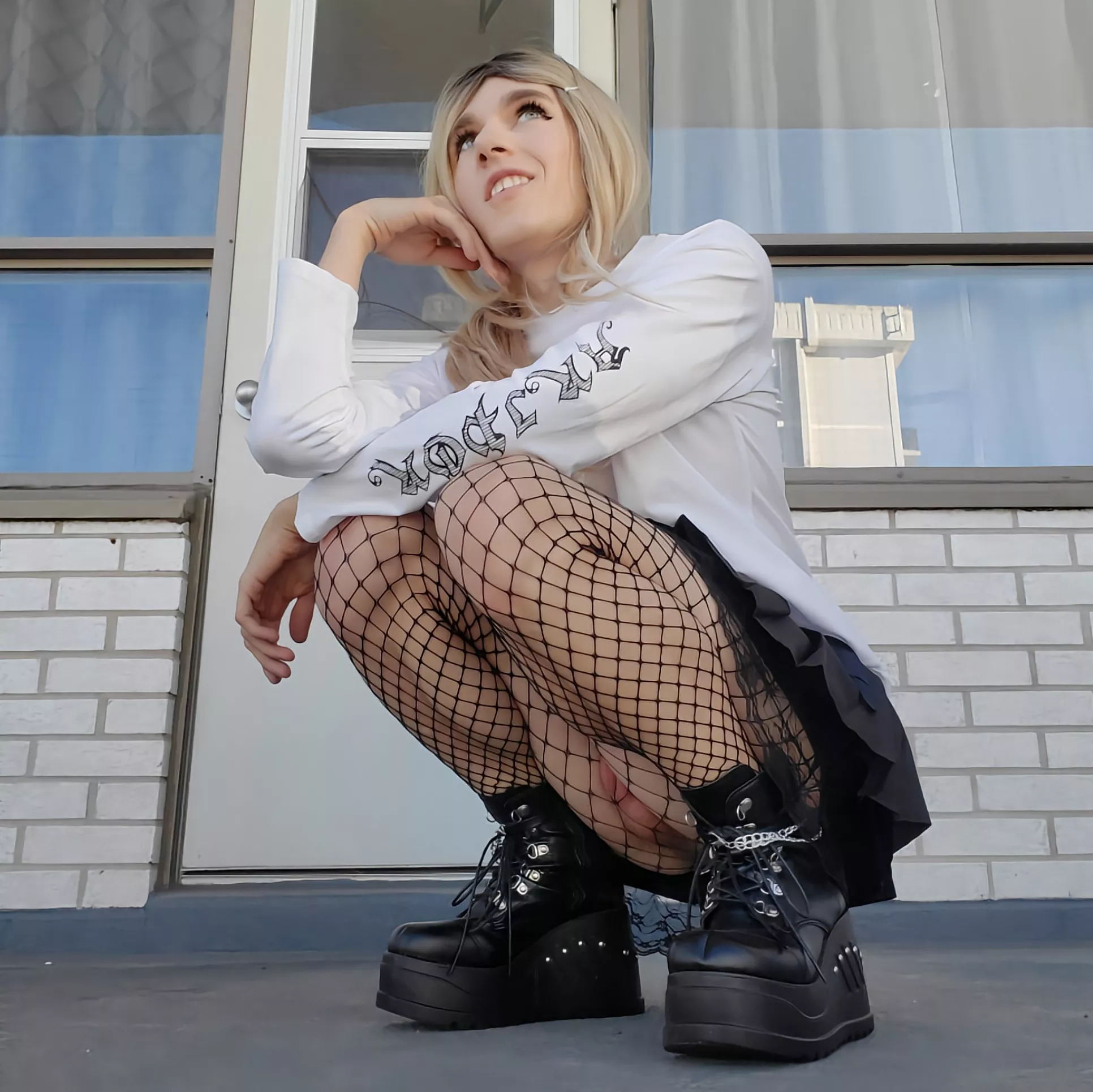 What a beautiful day to get naughty