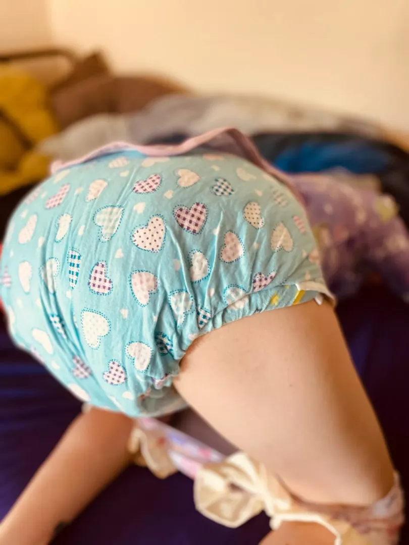 What are those diapers? They look so comfortable...