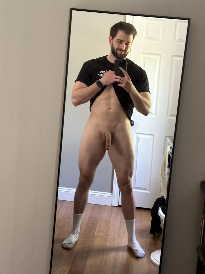 What are you looking at first? [29]