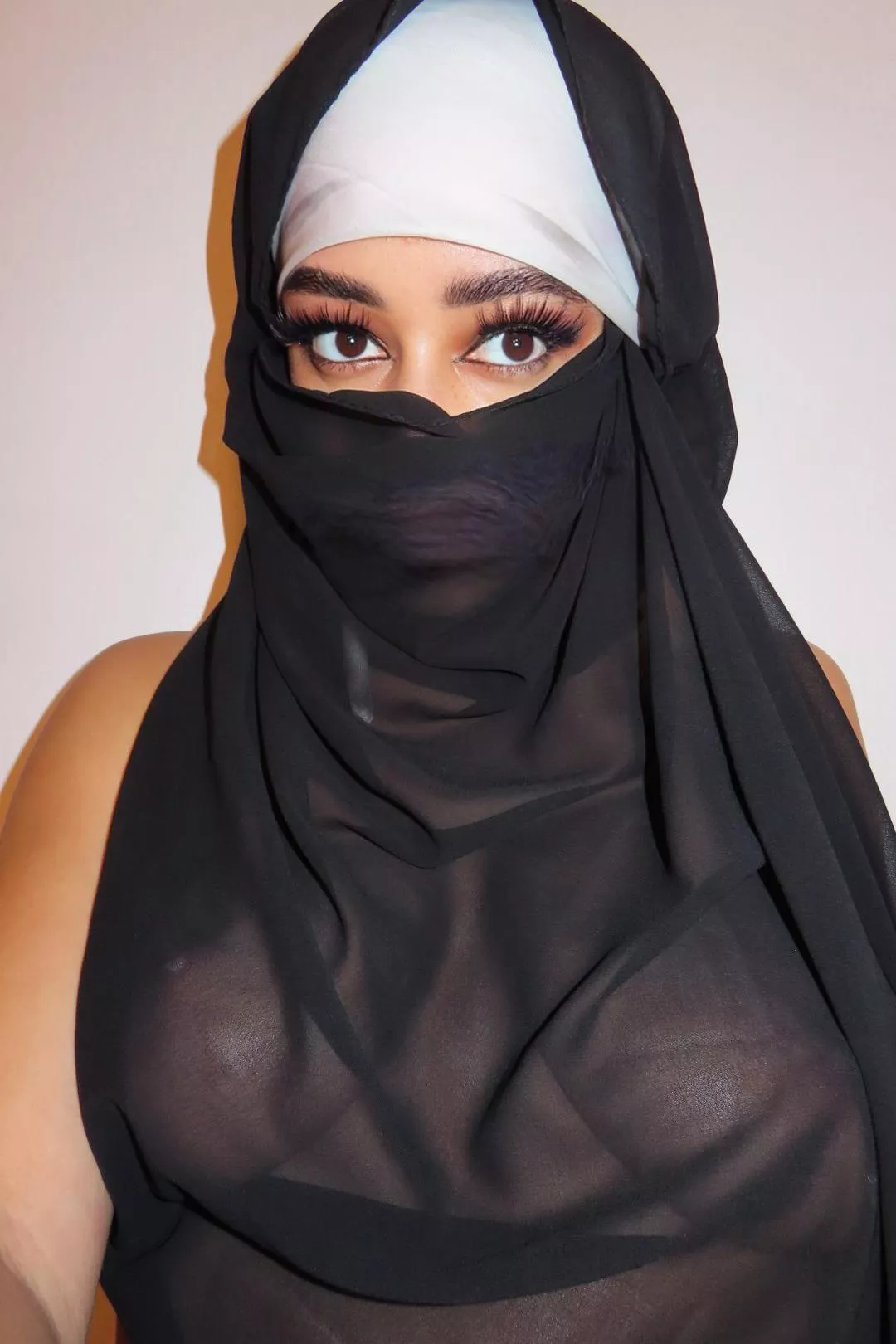 What catches your eyes first?