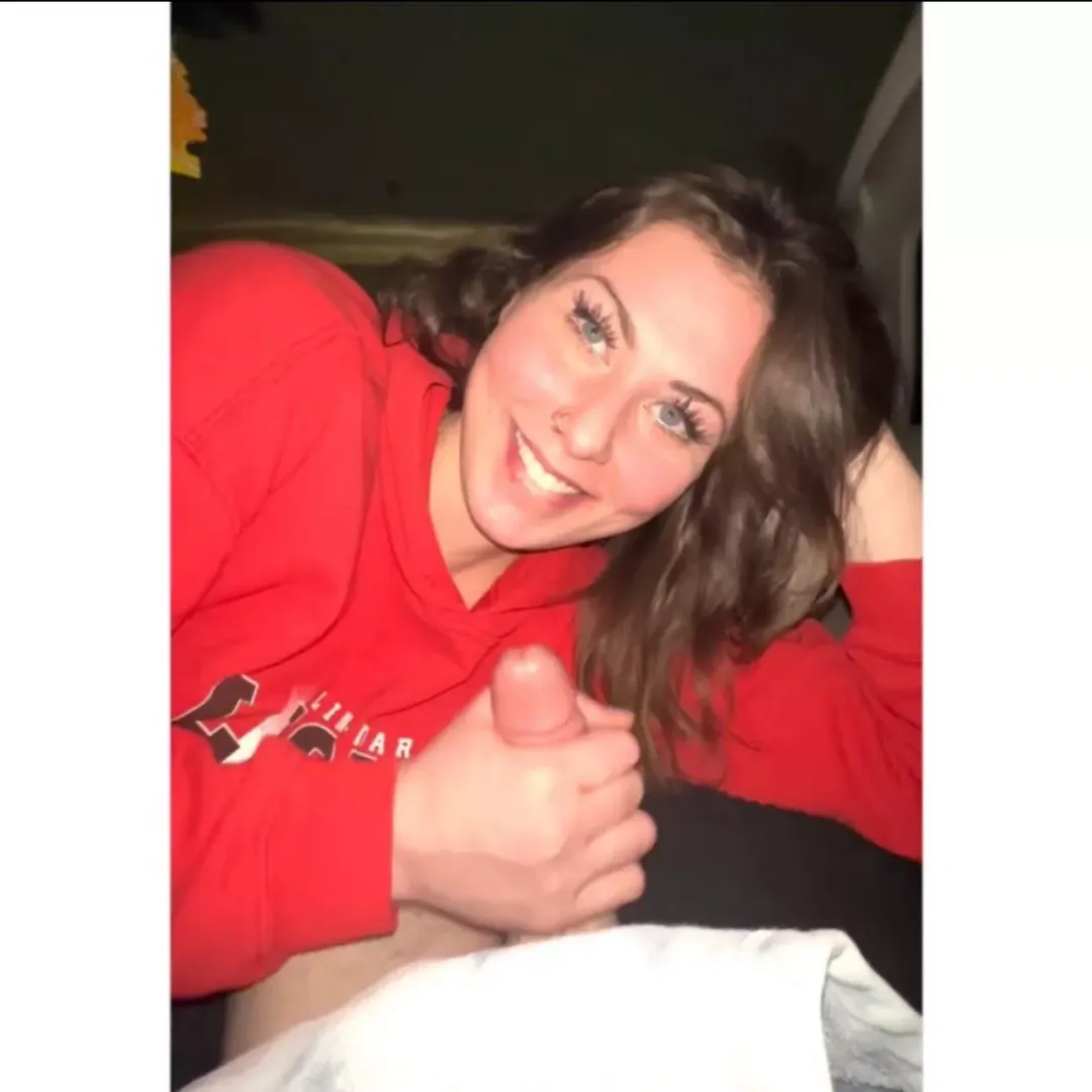 What do you call a girl who offers a throat fuck on the 1st date?