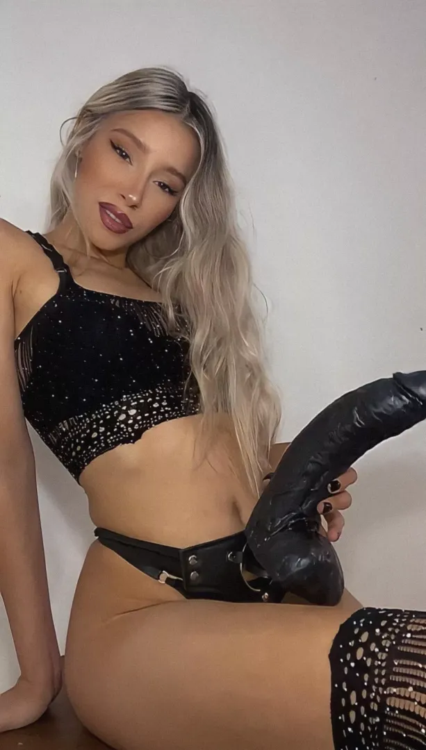 what do you think about my girl cock?