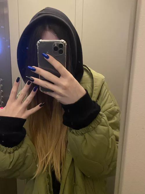 What do you think about this nails design 💅?