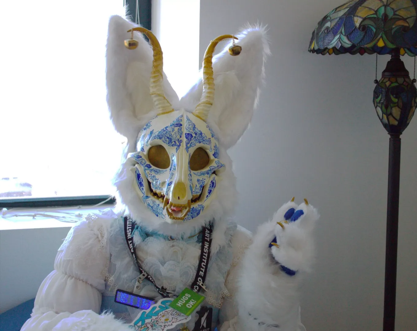 What do you think she’s infodumping to you about? :3 Happy Fursuit Friday!