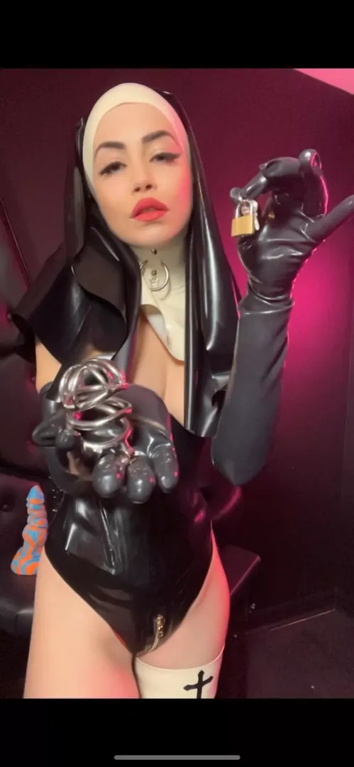 What does a tiny clitty owner like you say after I degrade you?