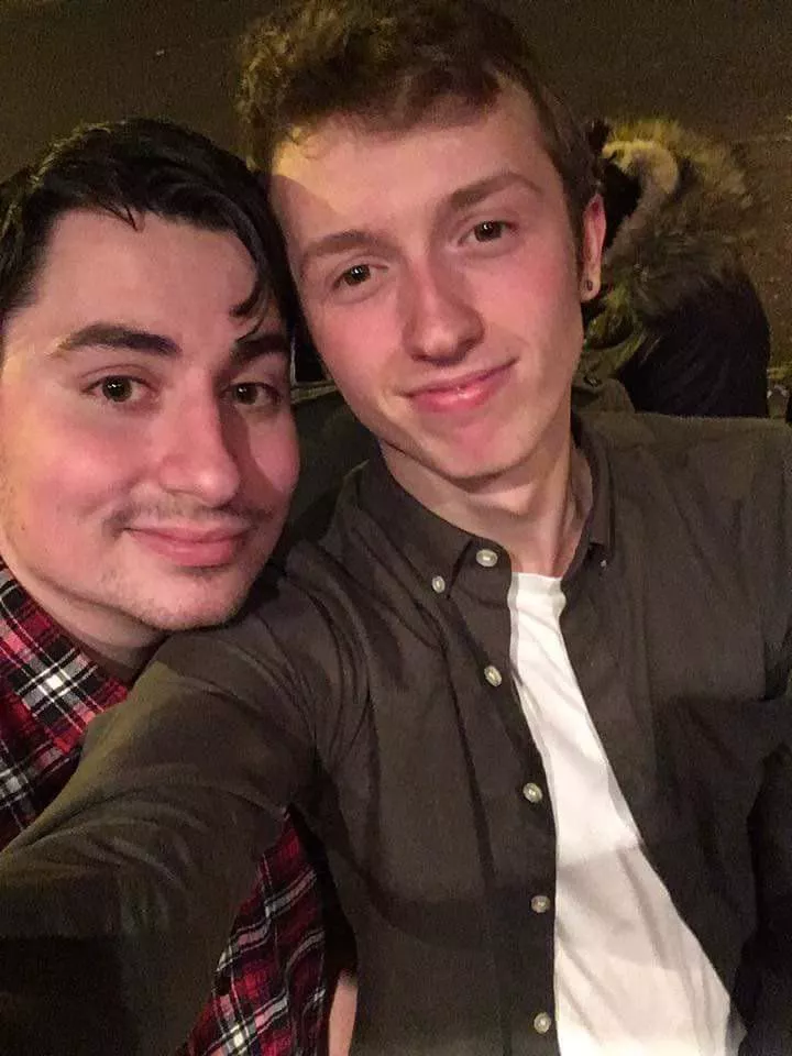 What games are people playing? We have PlayStation and Xbox 👾