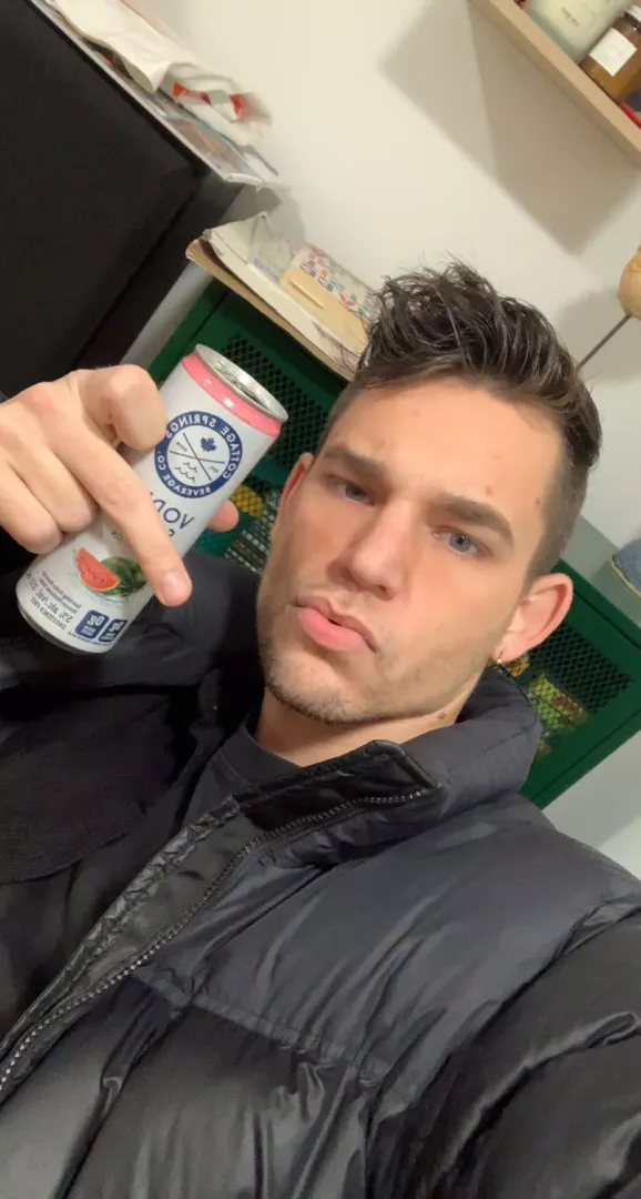 What games are we playing tonight? 🍻😁