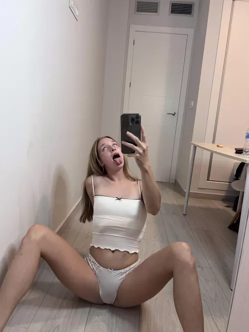 what hole are you going to choose as you cum dumpster 