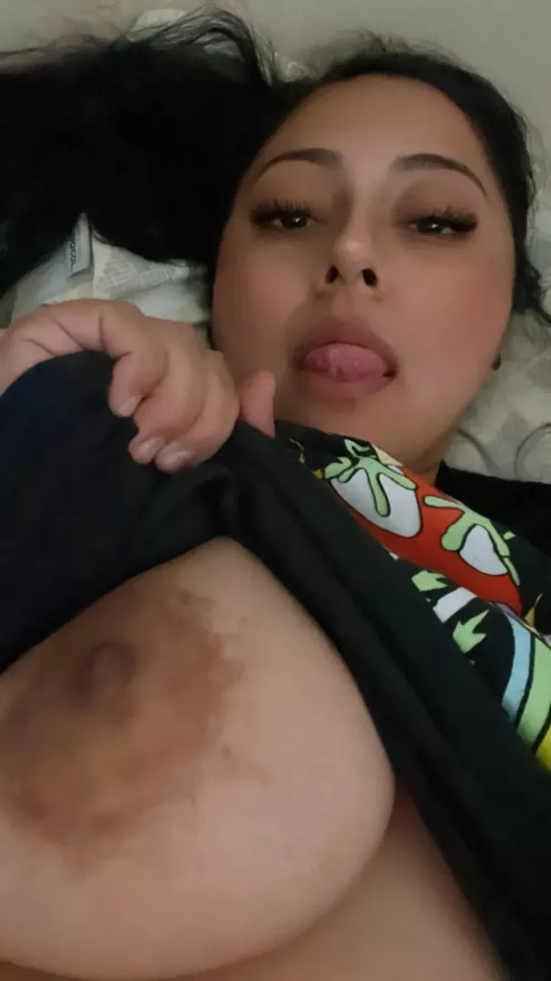 what i hide under my big T’s