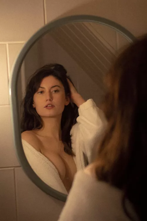 What is the first thing that caught your eye 😌👀