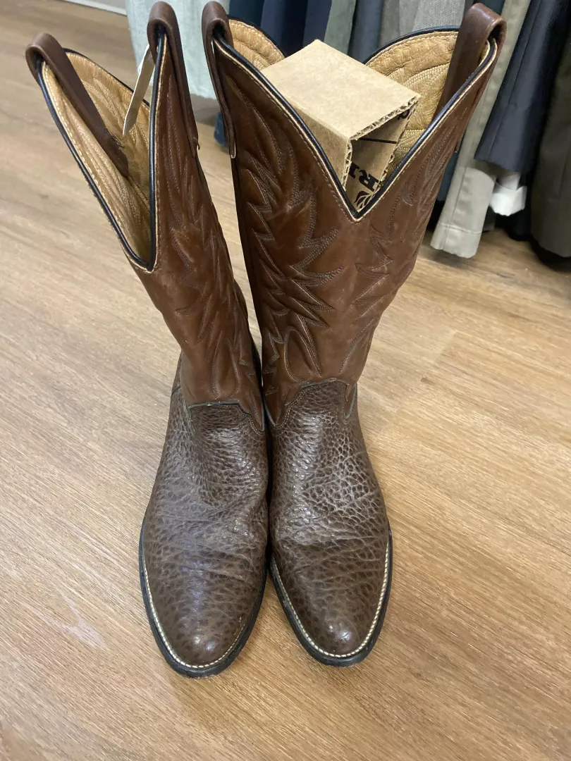 What leather do you think this is ?