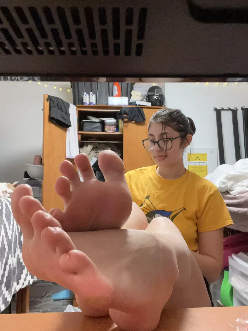 What would you do if my feet were in front of you like this?