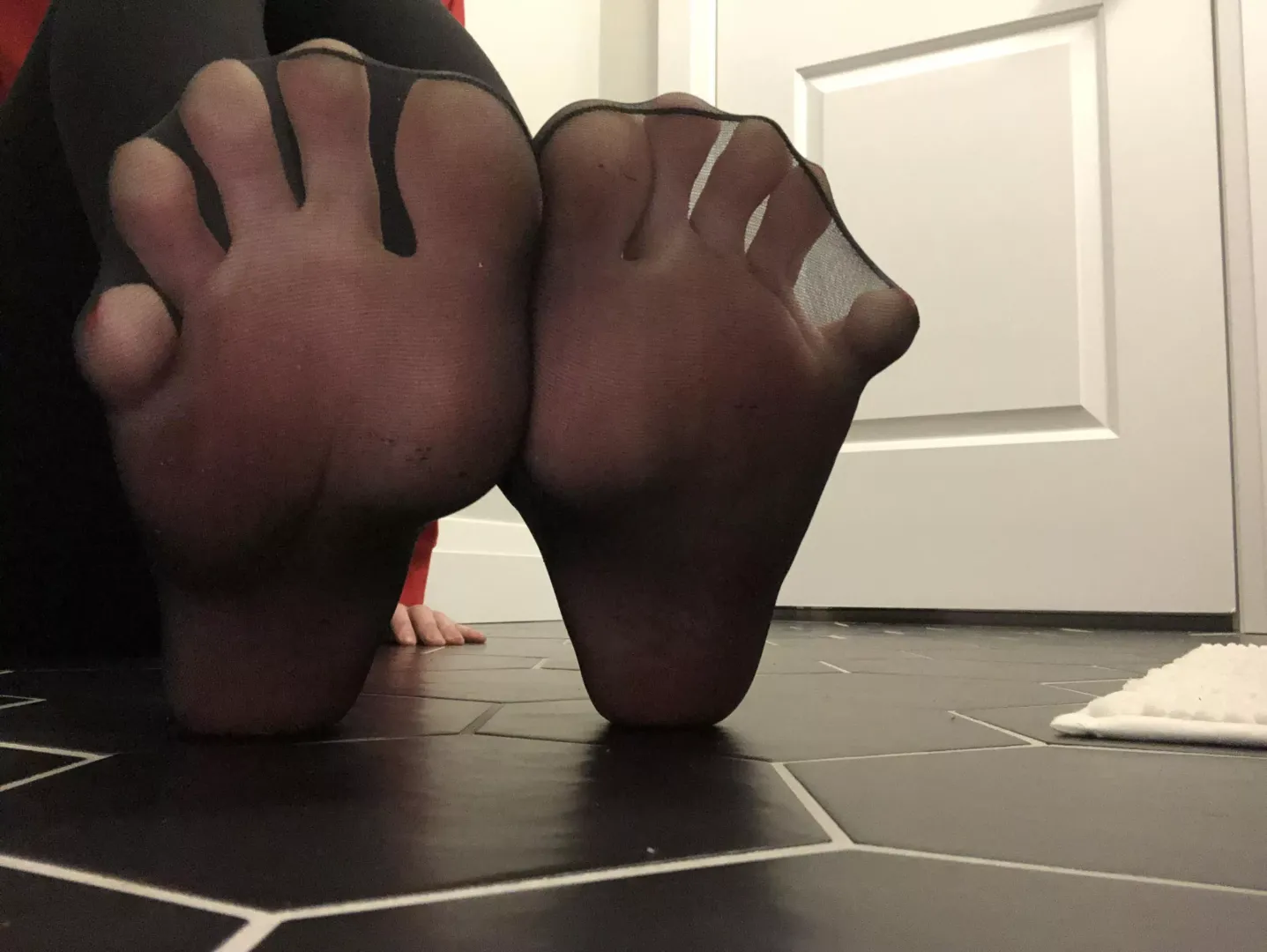 What would you do to my soles?🦶🏻💦