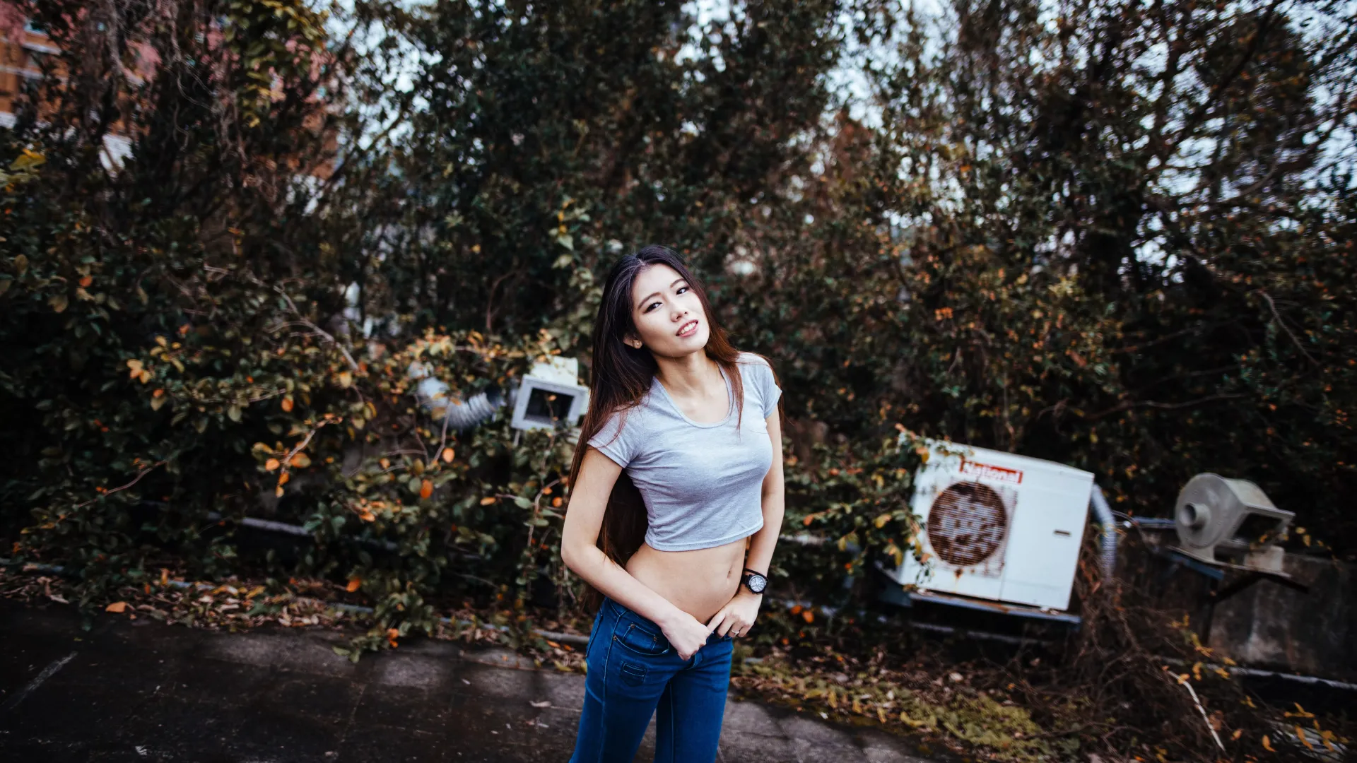 What would you do with my Chinese bellybutton?