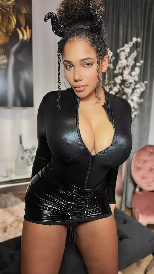 What's the first word that comes to mind when you see me?