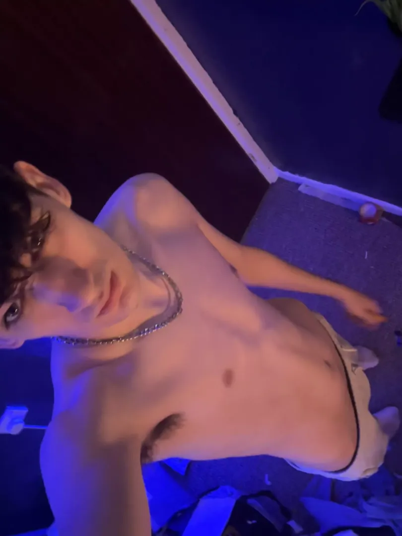 what’s up boysss